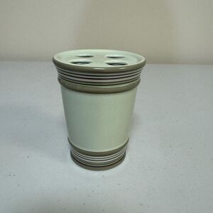 Martha Stewart Everyday Toothbrush Holder Green 4 Brush Round Bath Container